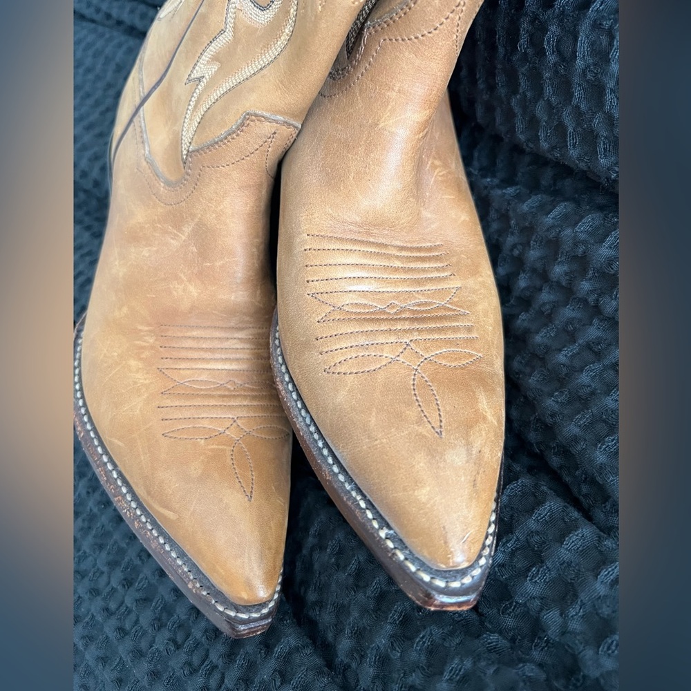 Vintage ‘80s Panhandle Slim tan western boots / women’s 6B - Picture 4 of 6